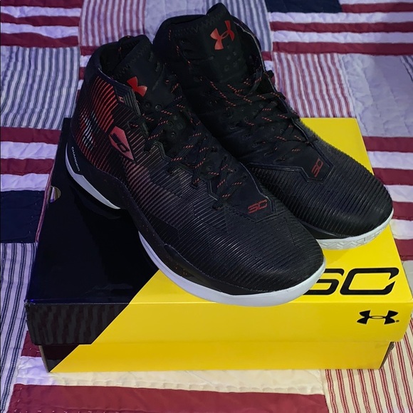 Stephen Curry 2.5 Size 13 - Picture 1 of 4